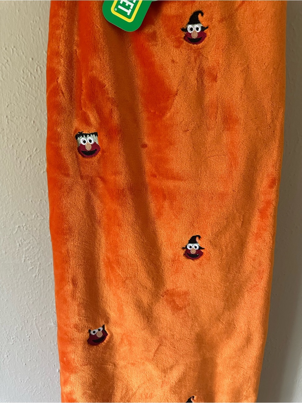 Sesame Street Orange Plush Blanket with Character Embroideries - Picture 2 of 4